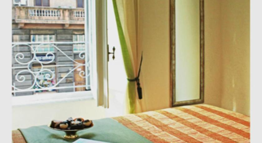 Locanda Colosseo Рим Екстериор снимка